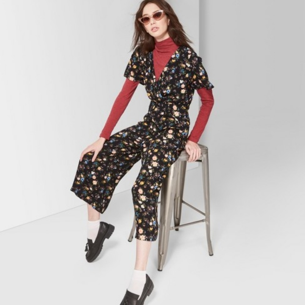 NEW Black Multicolored Floral Cropped Jumpsuit - Picture 2 of 8
